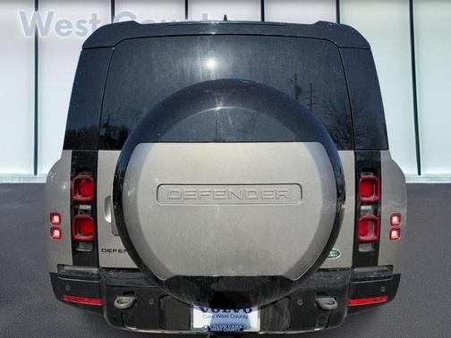 2023 Land Rover Defender X-Dynamic SE