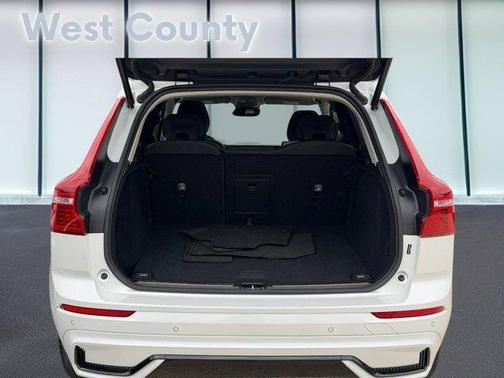 Crystal White 2025 Volvo XC60 B5 Plus