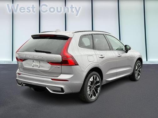 2026 Volvo XC60 Plug-In Hybrid T8 Plus