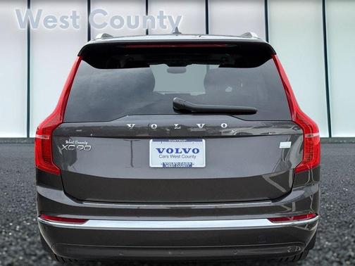 2024 Volvo XC90 Recharge Plug-In Hybrid T8 Ultimate Bright Theme 7-Seater