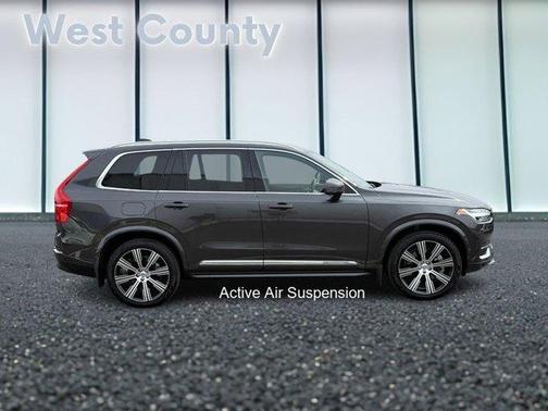 2024 Volvo XC90 Recharge Plug-In Hybrid T8 Ultimate Bright Theme 7-Seater