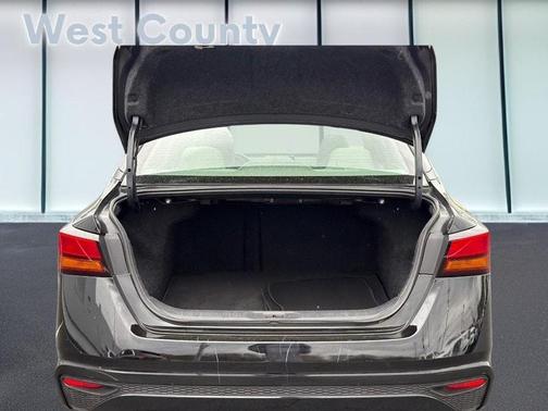 Black 2019 Nissan Altima 2.5 S