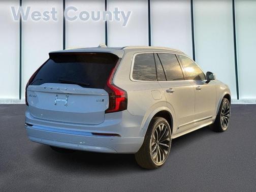 2026 Volvo XC90 B6 Plus 7-Seater