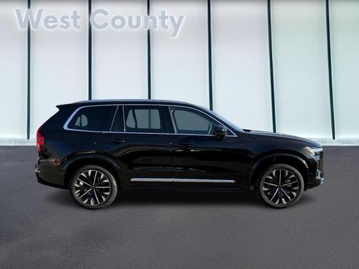 2026 Volvo XC90 B6 Ultra 7-Seater