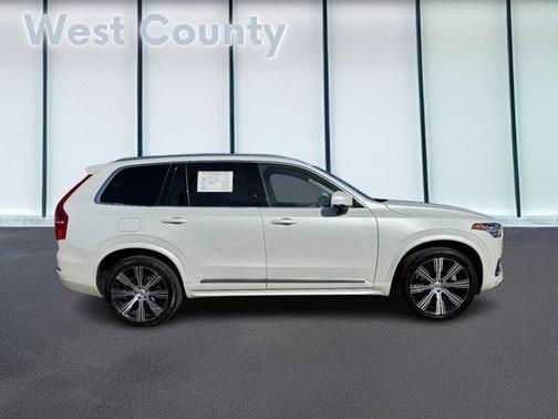 2024 Volvo XC90 B6 Ultimate Bright Theme 7-Seater