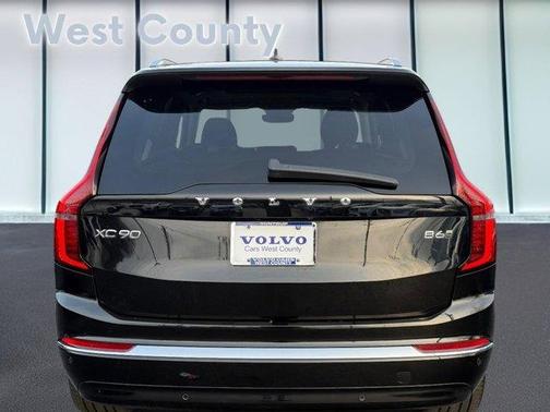 2025 Volvo XC90 B6 Plus 7-Seater