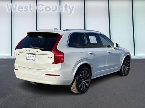 2023 Volvo XC90 B6 Core