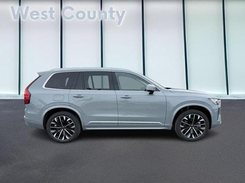 2025 Volvo XC90 Plug-In Hybrid T8 Plus 7-Seater