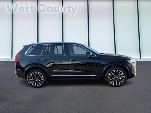 2025 Volvo XC90 B6 Plus 7-Seater