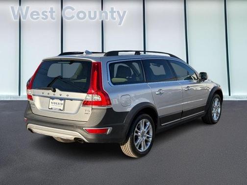 2016 Volvo XC70 T5 Platinum
