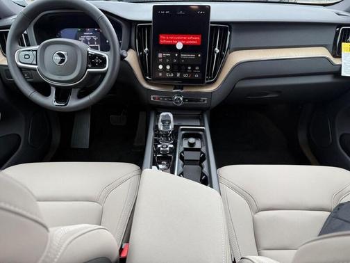 2026 Volvo XC60 Plug-In Hybrid T8 Plus