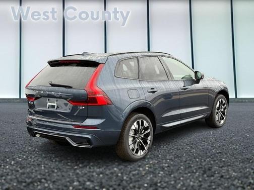2026 Volvo XC60 Plug-In Hybrid T8 Plus