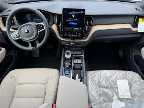 Onyx Black Metallic 2026 Volvo XC60 B5 Core