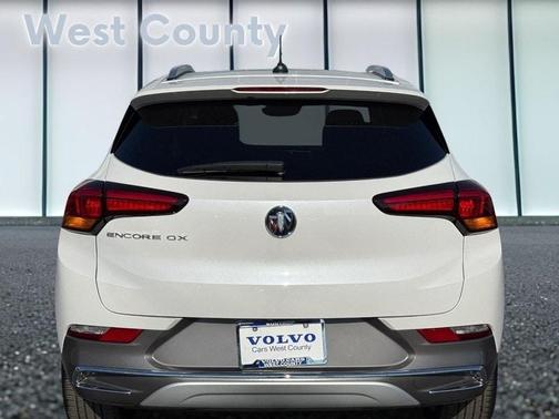 2022 Buick Encore GX Essence