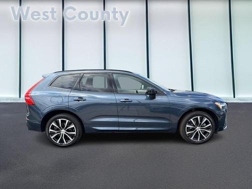 Denim Blue 2023 Volvo XC60 B5 Plus Dark Theme
