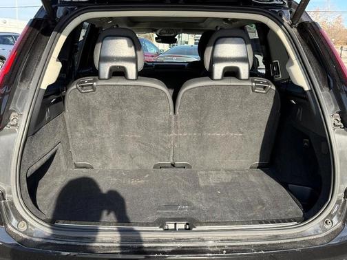 2025 Volvo XC90 B6 Plus 7-Seater