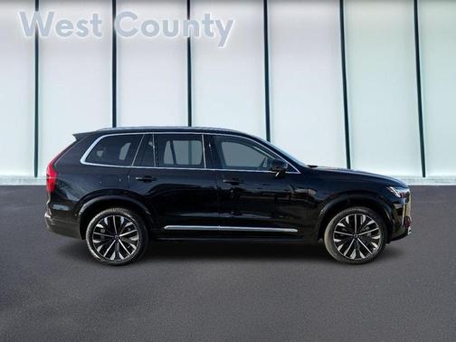 2025 Volvo XC90 B6 Plus 7-Seater