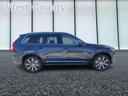 2025 Volvo XC90 Plug-In Hybrid T8 AWD Plus 7-Seater