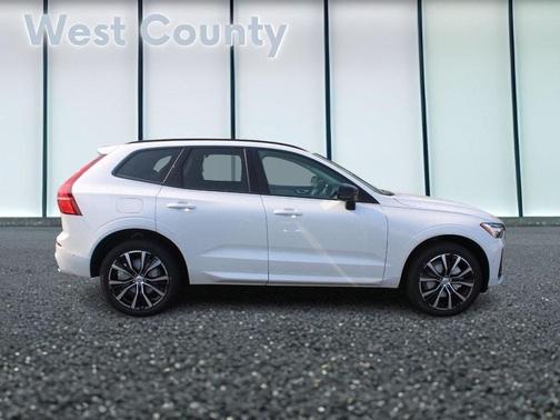 2025 Volvo XC60 B5 AWD Plus