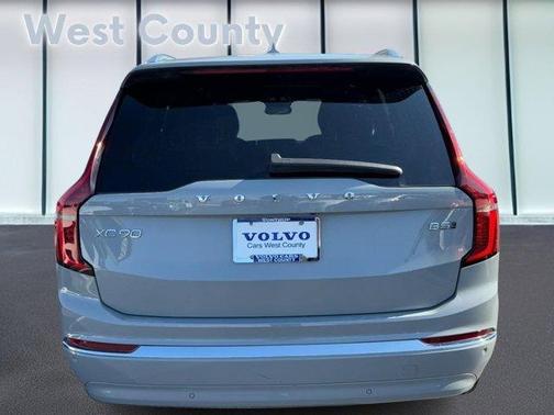 2025 Volvo XC90 B5 2025.5 PLUS