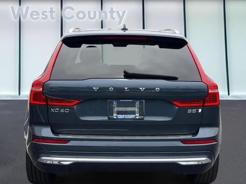 Denim Blue 2023 Volvo XC60 B5 Ultimate Bright Theme