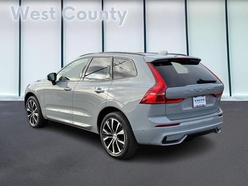 2025 Volvo XC60 B5 Plus