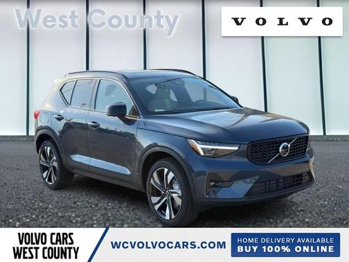 2026 Volvo XC40 B5 Ultra