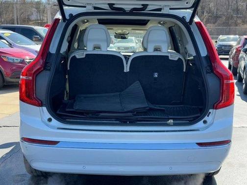 2024 Volvo XC90 Recharge Plug-In Hybrid T8 Ultimate 6-Seater