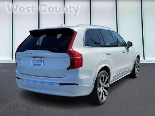 2024 Volvo XC90 Recharge Plug-In Hybrid T8 Ultimate 6-Seater