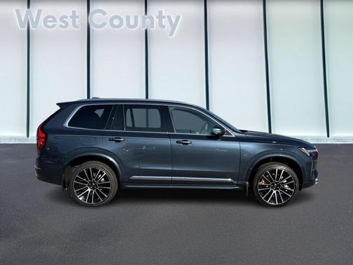 2026 Volvo XC90 B6 Ultra 7-Seater