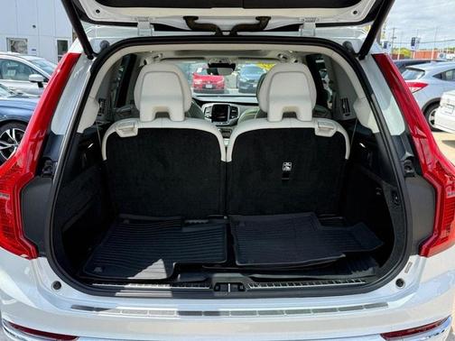 2022 Volvo XC90 T6 Inscription 6 Passenger