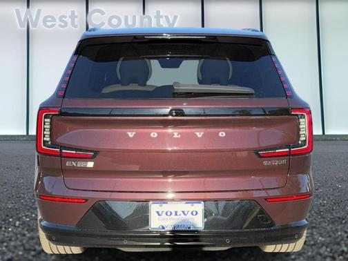 2025 Volvo EX90 Twin Motor Performance Ultra 6-Seater