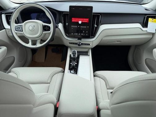 Crystal White 2026 Volvo XC60 Plug-In Hybrid T8 Ultra