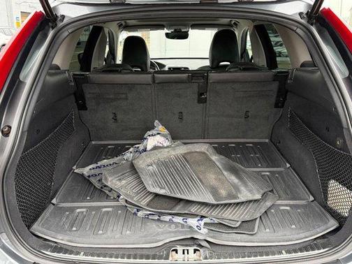 2017 Volvo XC60 T6 Dynamic