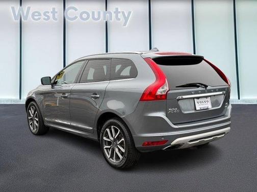 2017 Volvo XC60 T6 Dynamic