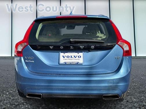 2015 Volvo V60 T5 Platinum