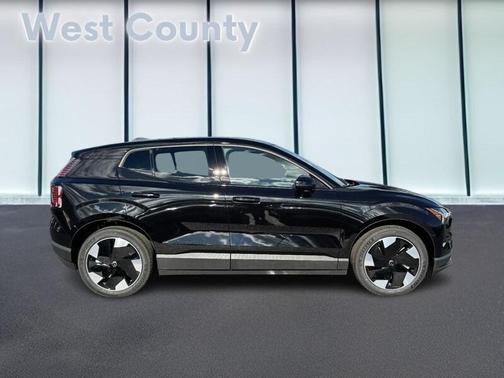 2026 Volvo EX30 Twin Motor Plus