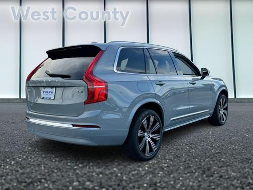 2025 Volvo XC90 B6 AWD Plus 7-Seater