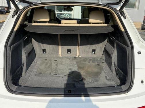 2018 Audi Q5 2.0T Premium Plus