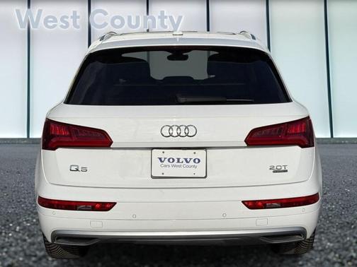 2018 Audi Q5 2.0T Premium Plus