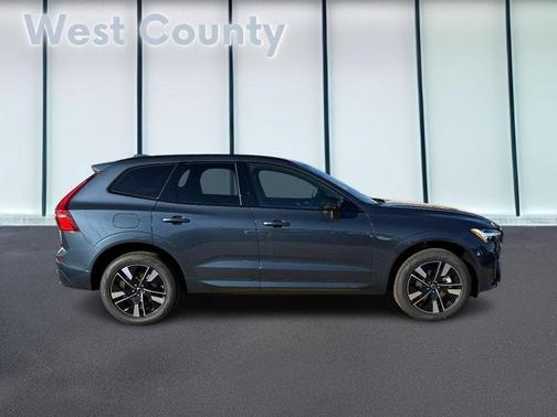 2026 Volvo XC60 B5 Core