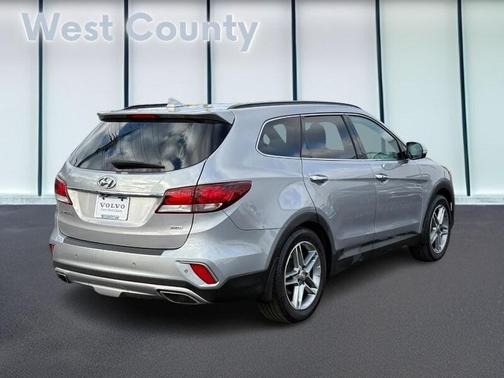 2018 Hyundai SANTA FE SE Ultimate