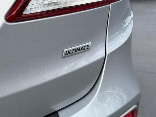 2018 Hyundai SANTA FE SE Ultimate