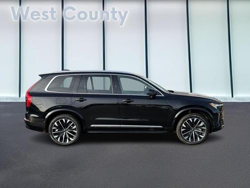 2025 Volvo XC90 B5 2025.5 PLUS