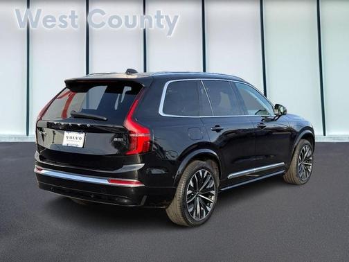 2025 Volvo XC90 B5 2025.5 PLUS