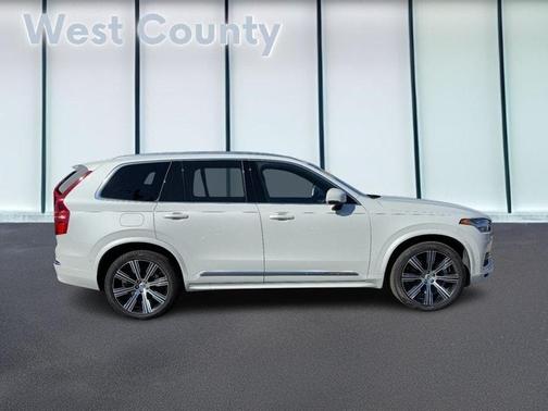 2024 Volvo XC90 Recharge Plug-In Hybrid T8 Ultimate Bright Theme 7-Seater