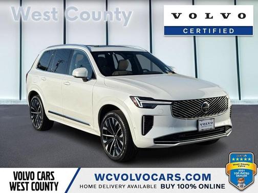 Crystal White Pearl 2026 Volvo XC90 B6 Plus 7-Seater