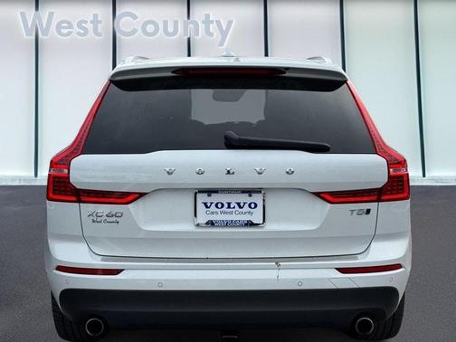 2019 Volvo XC60 T5 Momentum