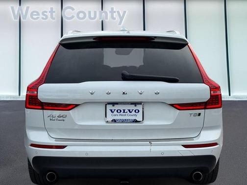 2019 Volvo XC60 T5 Momentum