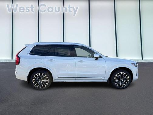 2026 Volvo XC90 B6 Plus 6-Seater